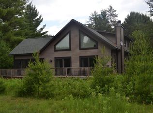 2353 Bunting Ln, Rhinelander, WI 54501