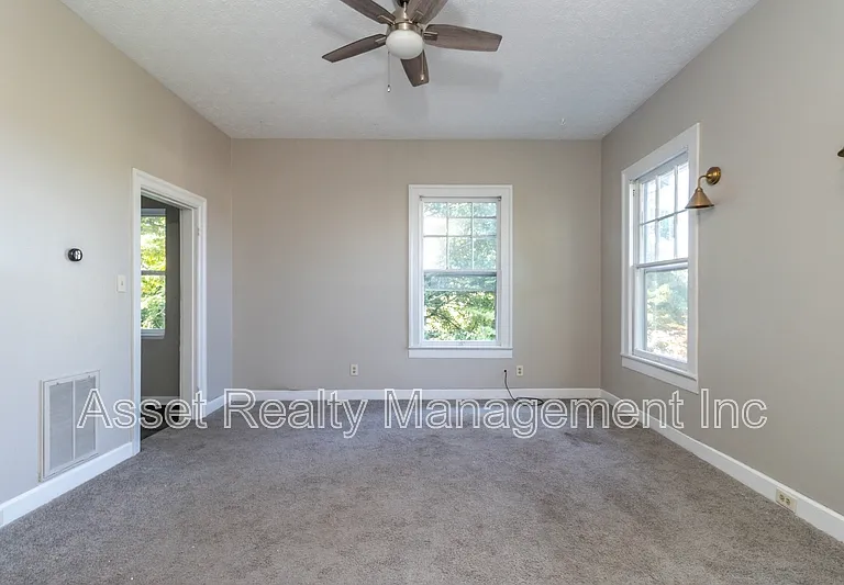 602 Caswell Ave #3 — Photo 10