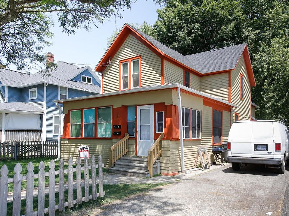 1023 lake st-101