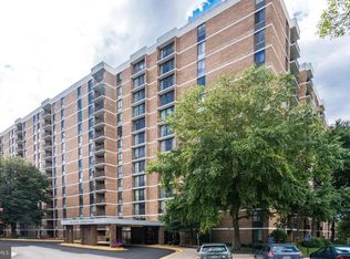 2311 Pimmit Dr APT 808, Falls Church, VA