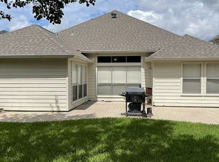 707 New Pines Dr, Spring, TX 77373