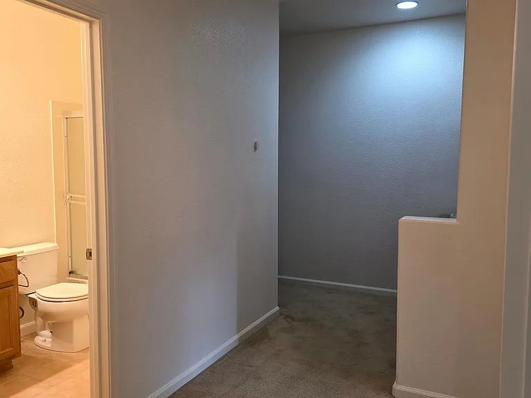 1815 Wind Ranch Rd #B — Photo 26
