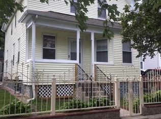 145 Early St, Providence, RI 02907