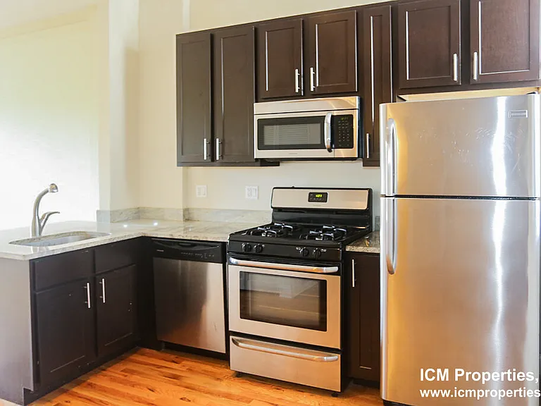 2954.3 N Racine Ave #3F — Photo 9