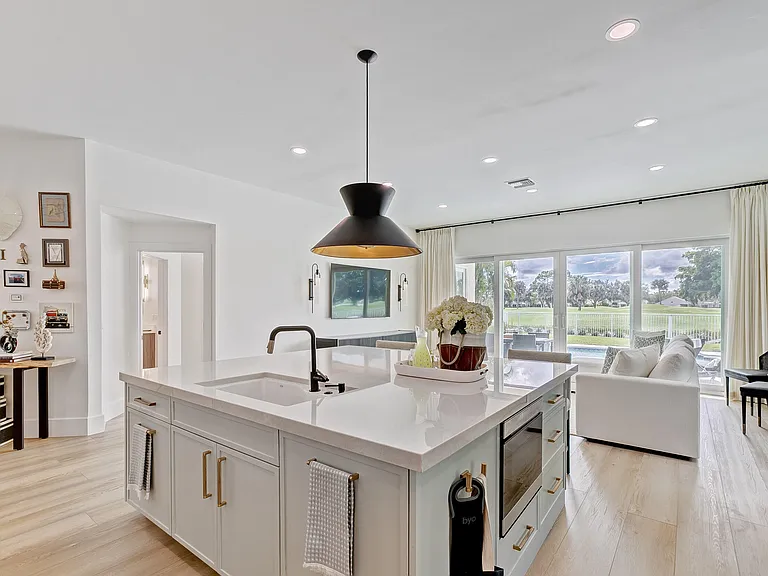 605 Masters Way — Photo 14