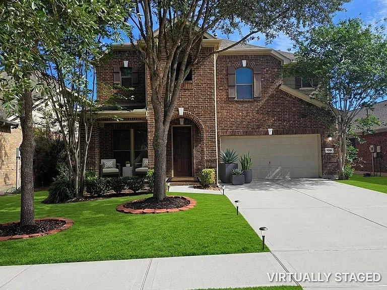 19510 Dunlay Springs Dr — Photo 1