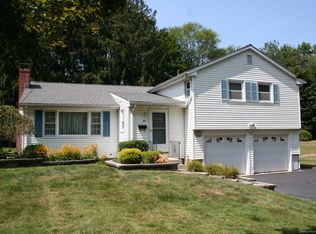 281 Old Mill Rd, Middletown, CT 06457