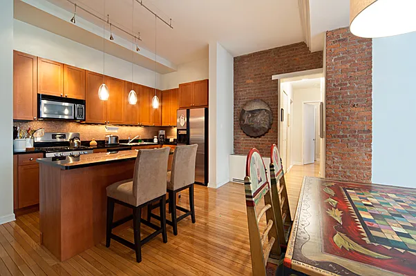 Sold by CORE | media 5