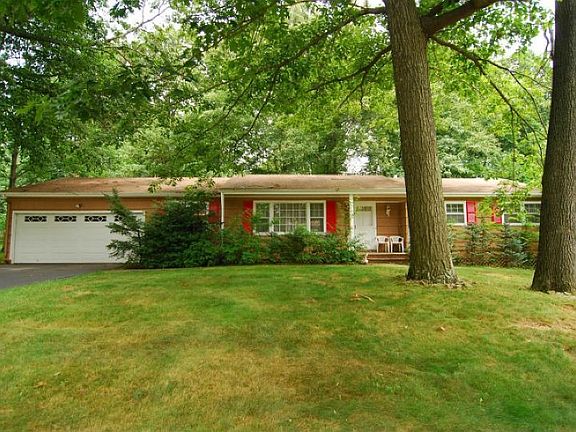 Formal Living Room 1