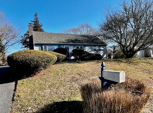 94 Cottonwood Ln, Centerville, MA 02632