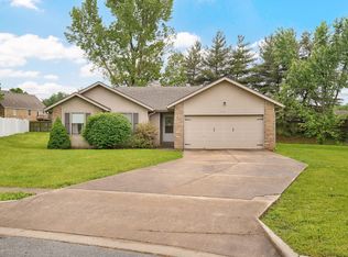 3583 S Forest Court, Springfield, MO 65807