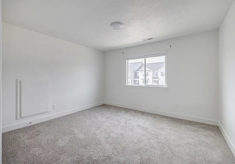 4642 W Hemsworth Ln #1 — Photo 6