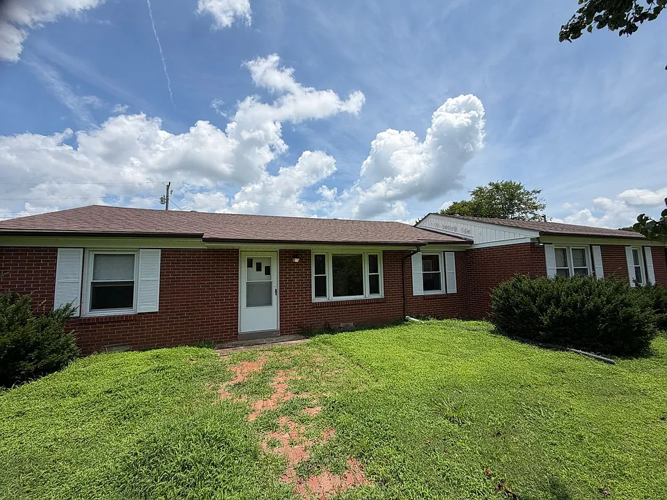 3252 Marthas Chapel Rd