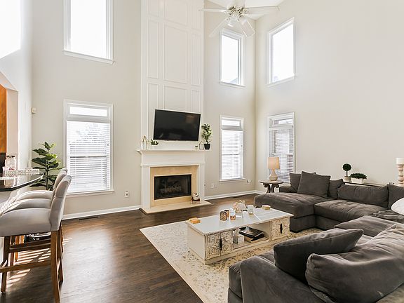 3rd image of 1638 Omara Ln SE