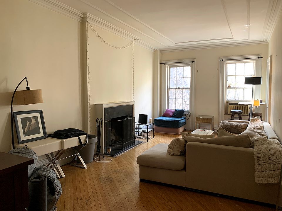 1st image of 118 E 37th St APT 3