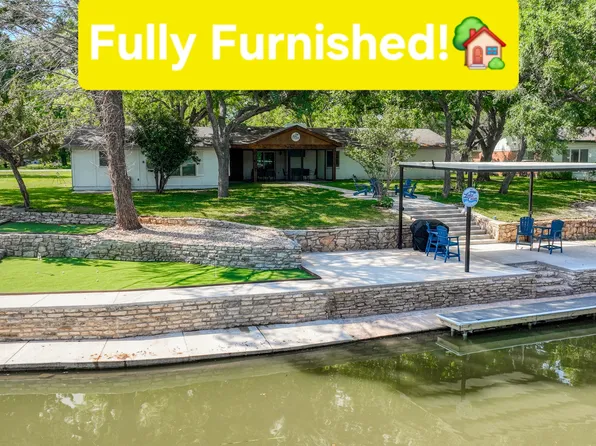 311 Casas Del Sur St, Granbury, TX 76049