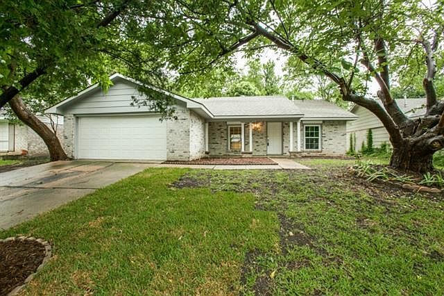 1st image of 413 Meadowhill Dr