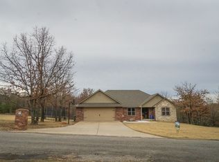 22711 Hilltop Rd, Poteau, OK 74953