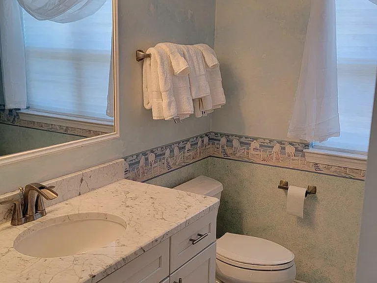 3300 Sanibel Cir #3301 — Photo 12