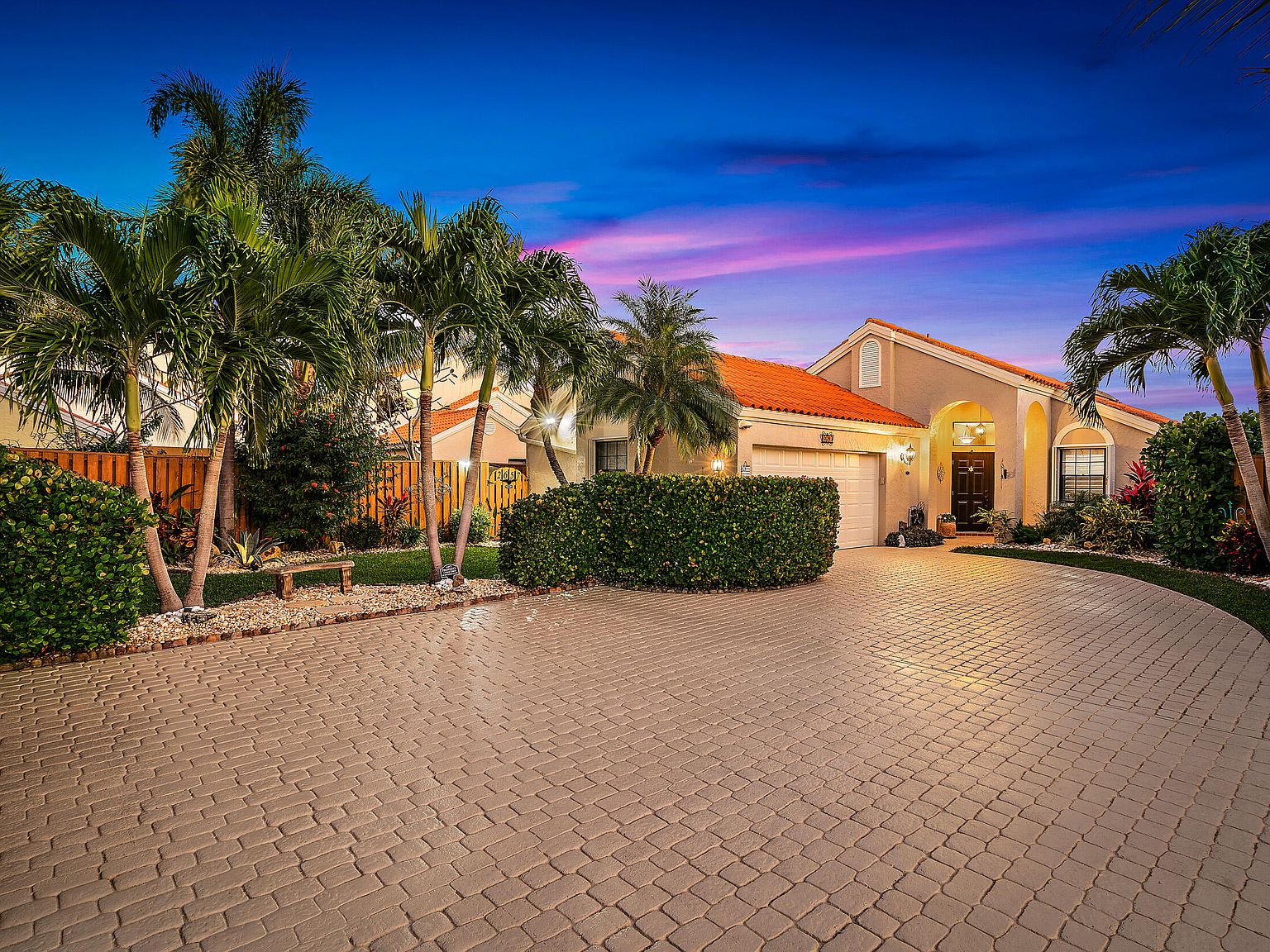 2657 La Lique Cir, Palm Beach Garden, FL 33410 Zillow