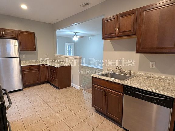 4th image of 5137 Waterman Blvd APT 4