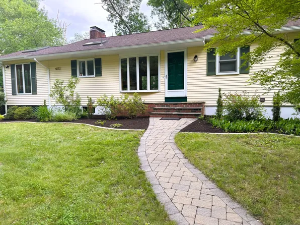 60 Olsen Drive, Mansfield, CT 06250