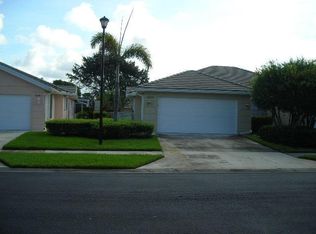 1260 NW Bentley Cir APT B, Port Saint Lucie, FL 34986