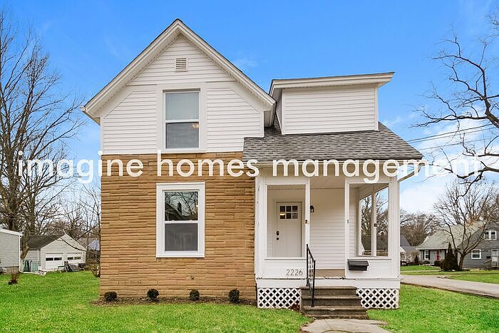 1st image of 2226 6th St