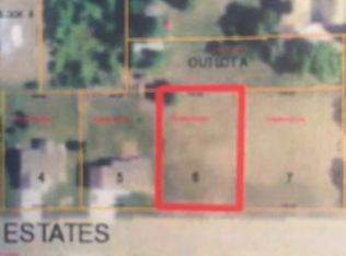 610 SW 8th St, Perham, MN 56573