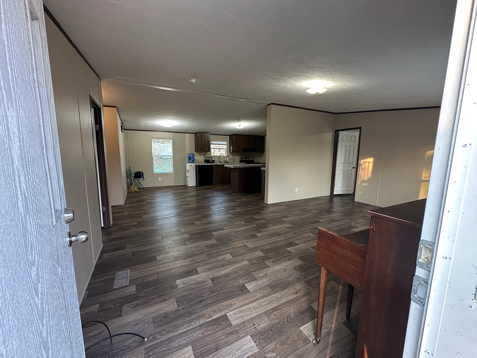 2 bed, 1660 sqft, $1,350 — Photo 4