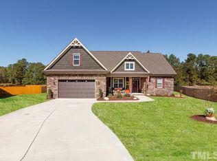 104 Trophy Rdg, Fuquay Varina, NC 27526