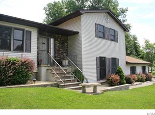 8 Hilda Dr, Mahopac, NY 10541