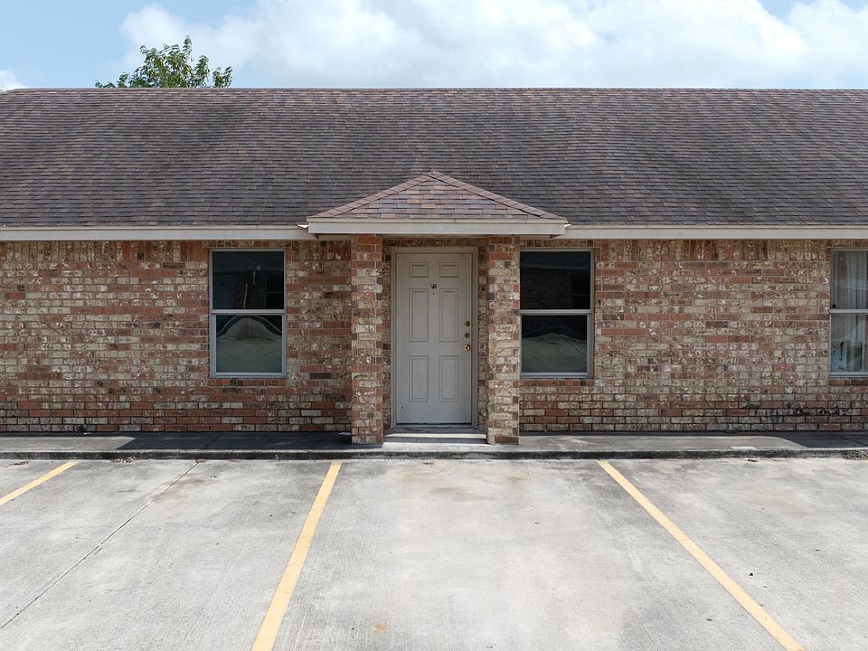 Building Photo 4