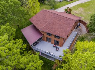 102 Pleasant Dr, Winchester, TN 37398