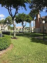 2508 Belmont Ln #2508 — Photo 3