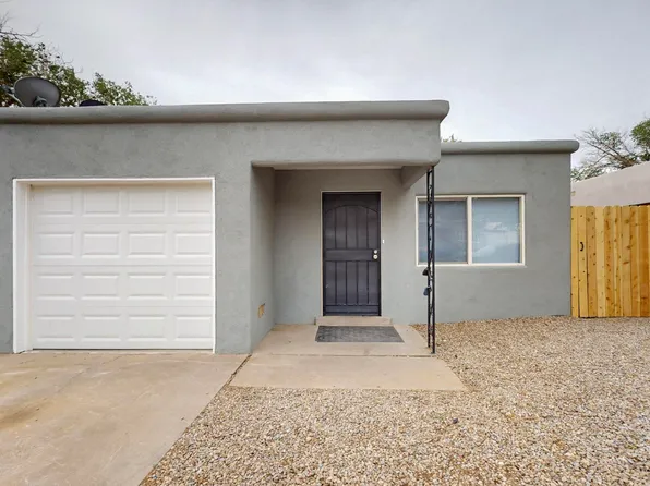 205 Zena Lona St NE, Albuquerque, NM 87123
