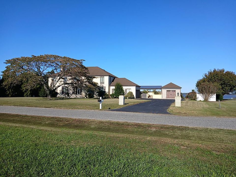 1st image of 393 Daingerfield Rd