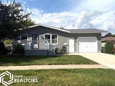 1215 E Linden St, Algona, IA, 50511