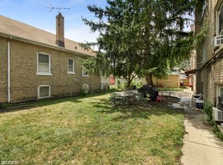 3054 N Kostner Ave, Chicago, IL