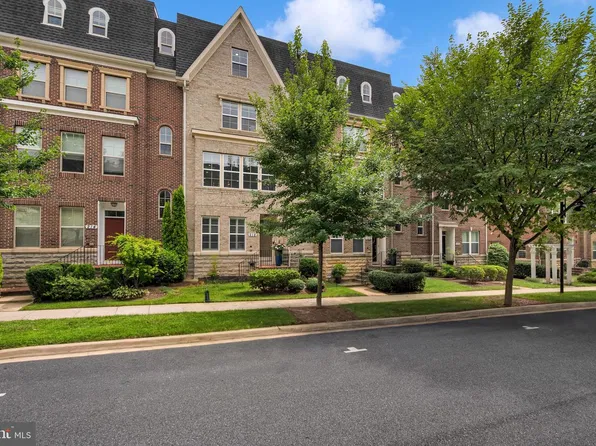 218 Baldwin St, Gaithersburg, MD 20878