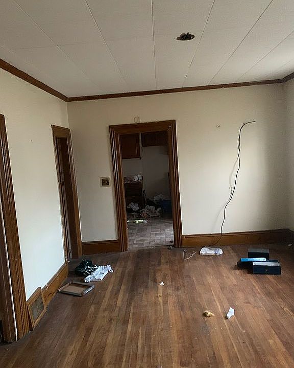 1st image of 6811 Lawnview Ave