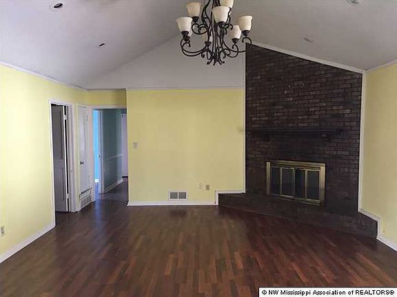 2nd image of 516 Southwick Dr