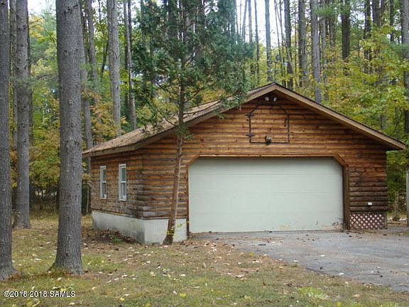 3rd image of 135 Jenni Jill Dr