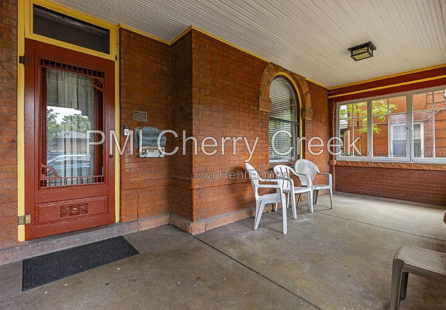 5 bed, 2.5 bath, 3248 sqft, $4,800 — Photo 4