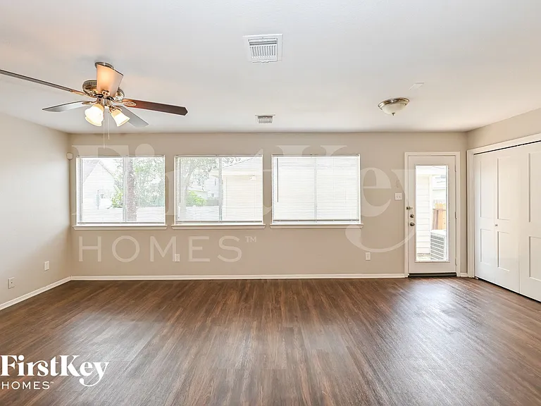 19319 Richland Springs Dr — Photo 5