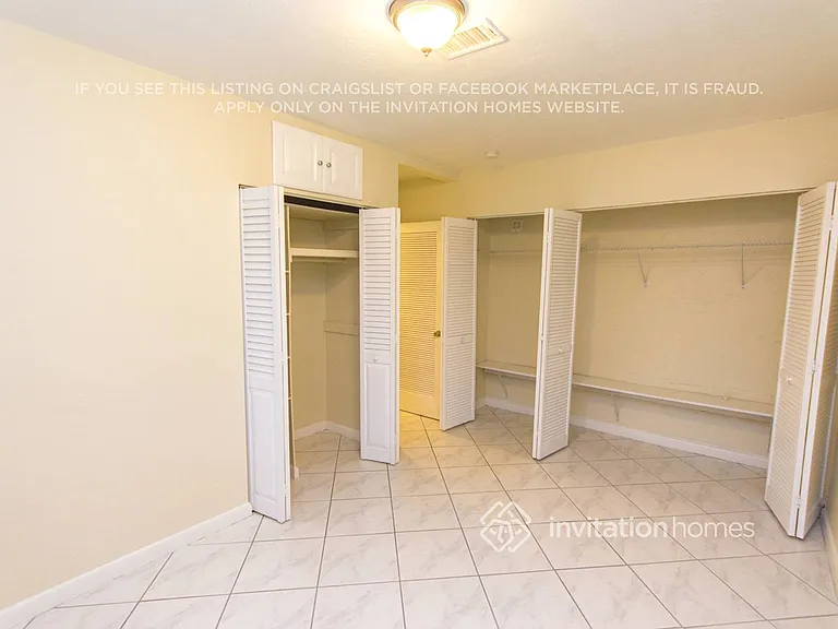 108 NW 45th Ave — Photo 2