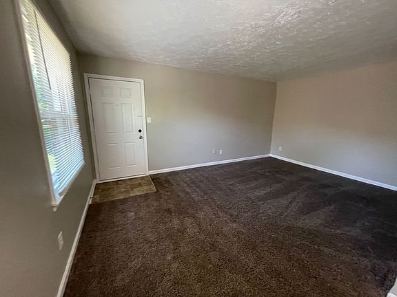 5th image of 1029 Cross Keys Rd APT 15
