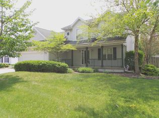 520 Deer Run Trl, Charleston, IL 61920