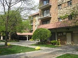 1st image of 2317 N Neva Ave APT 303