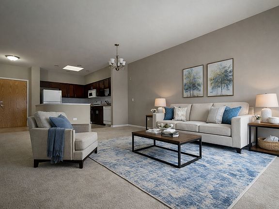 3rd image of 3501 Wellington Ct Unit 409